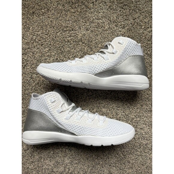 Nike Air Jordan Reveal Metallic Silver Size 15 Men's - Picture 2 of 8